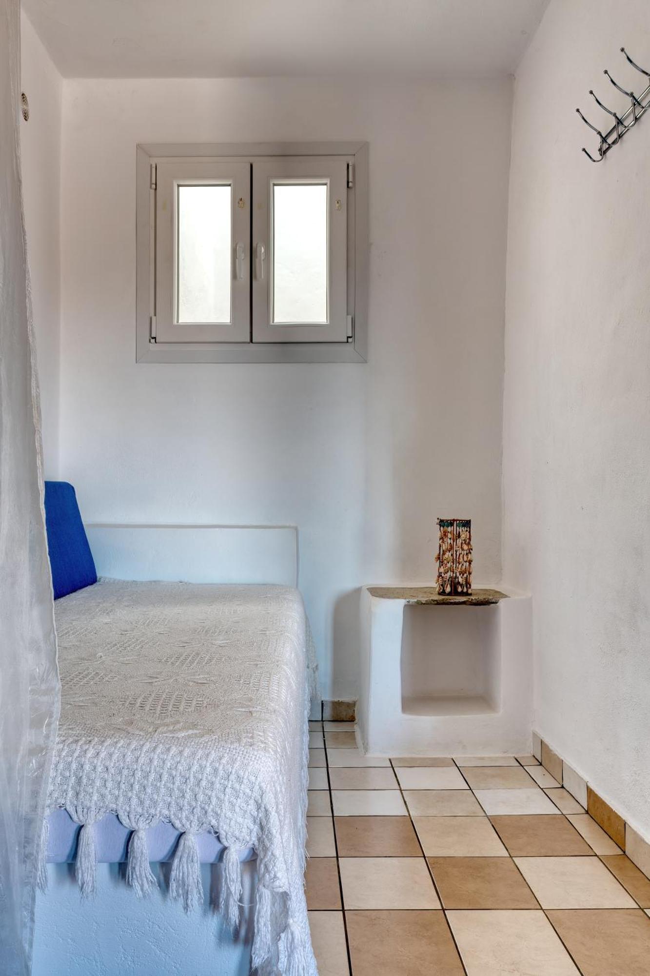 Andrea's Tinos House Ayios Sostis Exterior foto